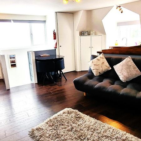 Beautiful Detached 1 Bedroom Apartment Eltham Exteriér fotografie